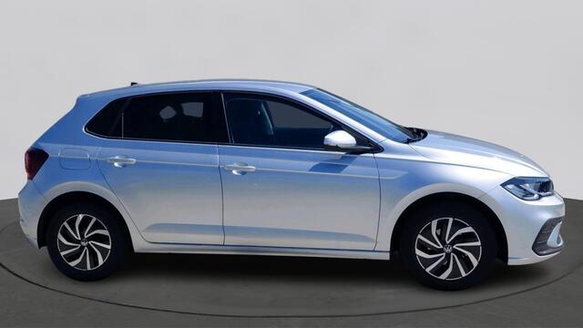 Volkswagen POLO 1.0 TSI Life Business | Camera | verwarmde stoelen | Navigatie | App Connect |
