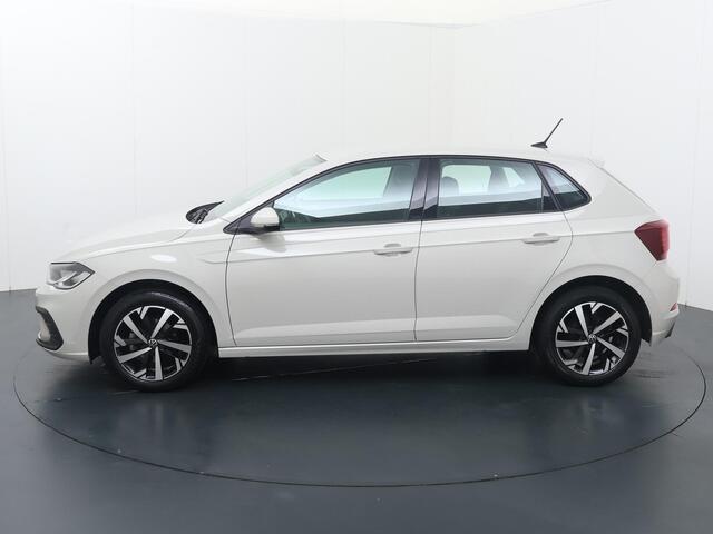 Volkswagen POLO 1.0 TSI Life | 95 PK | Adaptive cruise control | Parkeersensoren | Apple Carplay/Android Auto |