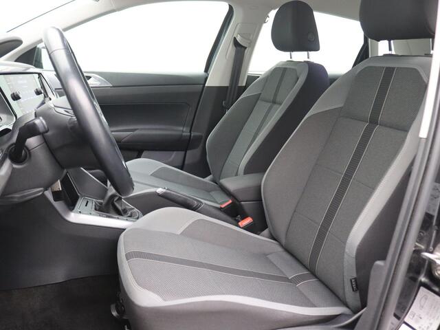 Volkswagen POLO 1.0 TSI Highline 95PK Navi, Alarm, 16" LM Velgen, Clima, Parkeersensoren Achter, Apple Carplay/Android Auto