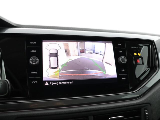 Volkswagen POLO 1.0 TSI 95pk DSG Style · Camera · Dodehoeksensor · Stoelverwarming · ACC · 17"Velgen · Parkeer assistent · Apple/Android Car Play ·