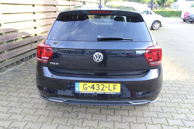 Volkswagen POLO 1.0 TSI Highline Business R / Navi / Cruise / Climate / Stoelverwarming / Camera