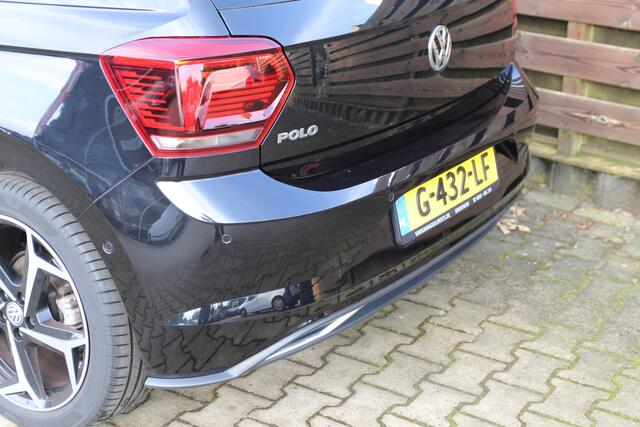Volkswagen POLO 1.0 TSI Highline Business R / Navi / Cruise / Climate / Stoelverwarming / Camera