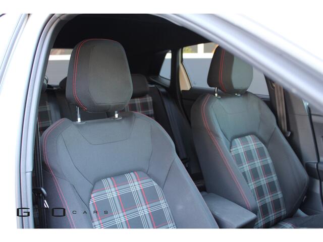 Volkswagen POLO 2.0 TSI GTI Pano | Cruise Control | Stoelverwarming | Digitale cockpit