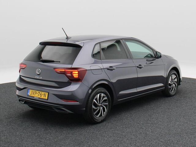 Volkswagen POLO 1.0 TSi Edition | Cruise Control | Airco | Parkeersensoren | CarPlay | 15 Inch | 2.656 Km !!