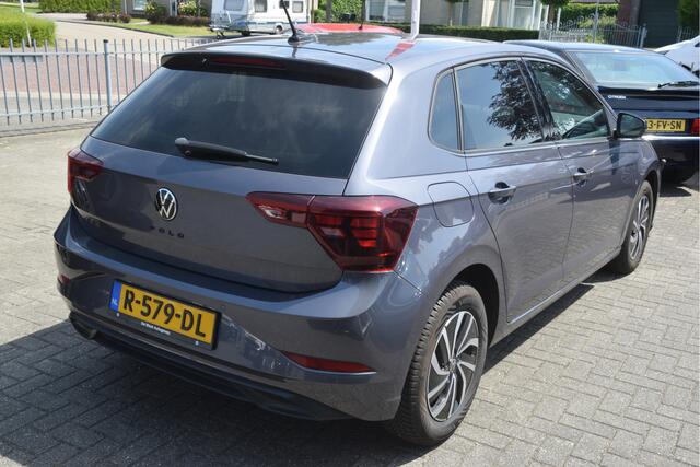 Volkswagen POLO 1.0 TSI Life Carplay | DAB | LED | LMV | PDC rondom | Privacy glas