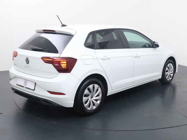 Volkswagen POLO 1.0 TSI Polo | 95 PK | Cruise control | Parkeersensoren | Apple Carplay/Android Auto |