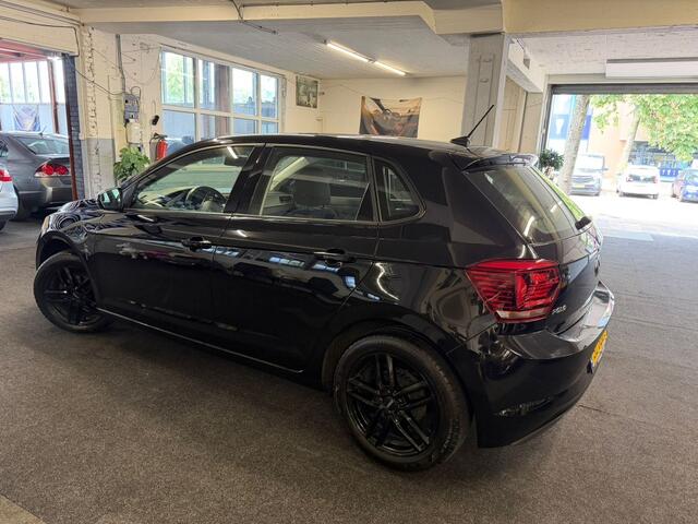 Volkswagen POLO 1.0 *NAP*NL*Carplay*Velgen*LED