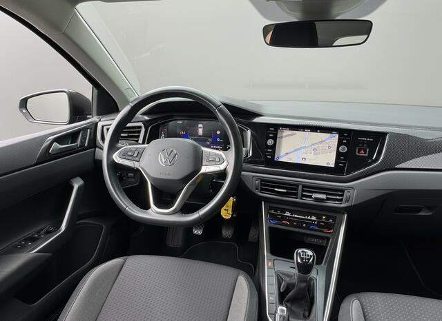 Volkswagen POLO TSI 95PK LIFE CAMERA/VIRTUAL/NAVI/CARPLAY