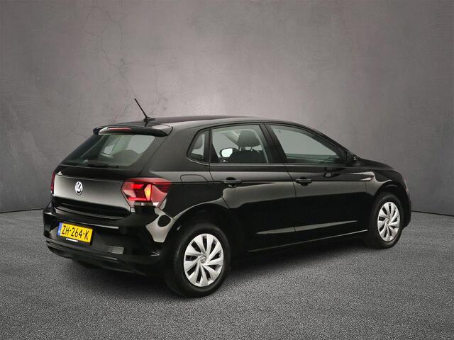Volkswagen POLO Comfortline 1.0 MPI 80pk Cruise control, Navigatie, Airco, DAB, Radio, App connect, Bluetooth