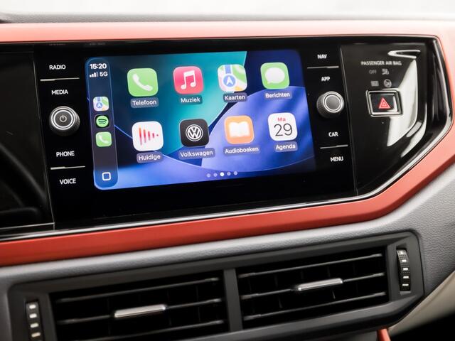 Volkswagen POLO 1.0 TSI Beats Automaat (PANORAMADAK, APPLE CARPLAY, GROOT NAVI, BEATS AUDIO, SPORTSTOELEN, GETINT GLAS, LM VELGEN, ADAPTIVE CRUISE, NIEUWSTAAT)