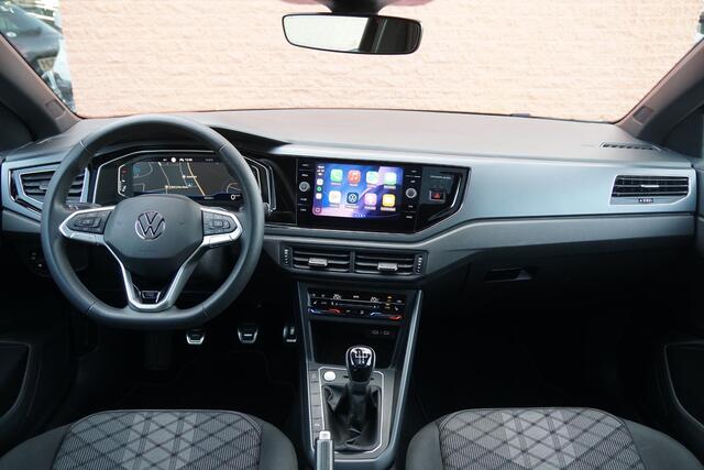 Volkswagen POLO 1.0 TSI R-Line Business + IQ LIGHT / KEYLESS / PANO / CAMERA