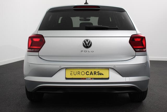 Volkswagen POLO 1.0 TSI 110 pk DSG Highline Panorama dak Navigatie Apple Carplay/Android Auto Wireless Adaptive Cruise Control Parkeersensoren Stoelverwarming Climatronic Getinte ramen