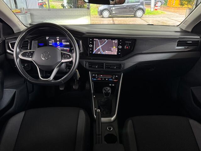 Volkswagen POLO TSI 95PK LIFE BUSINESS CAMERA/NAVI/CARPLAY