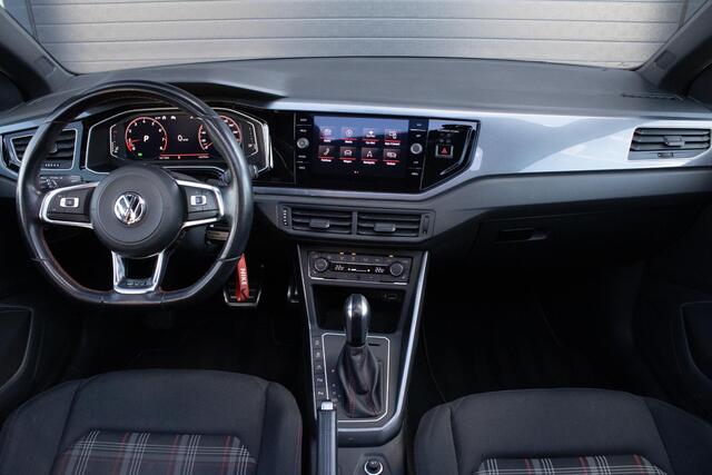 Volkswagen POLO 2.0 TSI GTI PANO Virtuele Cockpit Stoelverwarming Parkeerhulp