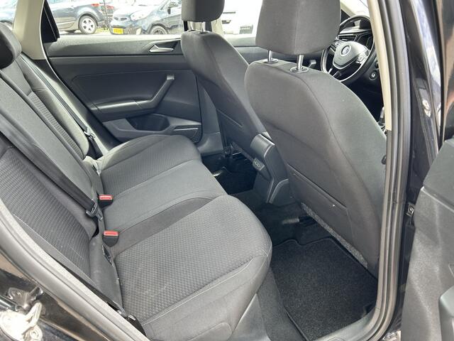 Volkswagen POLO 1.0 TSI AUTOMAAT NAVI ZWART