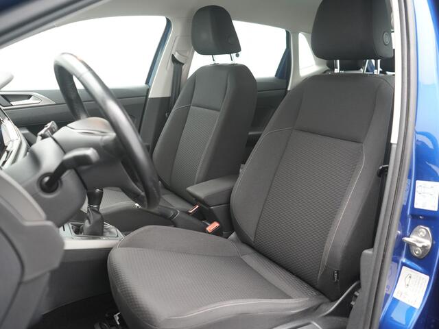 Volkswagen POLO 1.0 TSI Highline - RIJKLAARPRIJS - Apple Carplay - Android Auto - DAB+ - Navigatie - Stoelverwarming