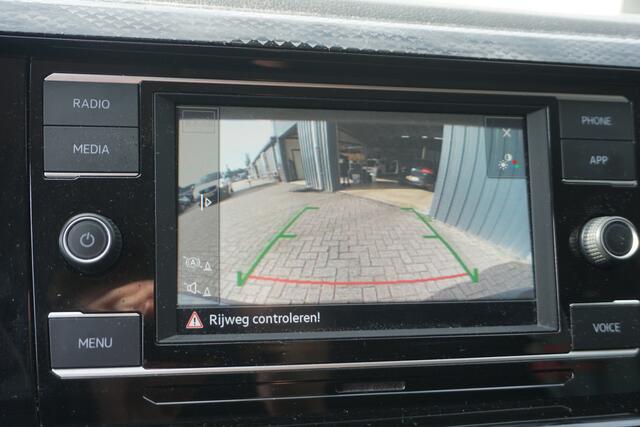 Volkswagen POLO 1.0 TSI Automaat | CAMERA | CLIMATE | STOELVERW. | CARPLAY | ADAPT. CRUISE |