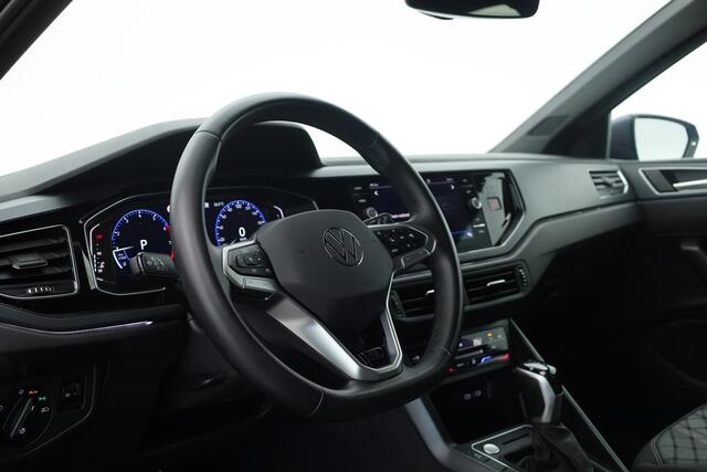 Volkswagen POLO 1.0 TSI R-Line Edition | Dig. Cockpit | Adapt. Cruise | Keyless | Camera | Apple CarPlay & Android Auto | PDC V+A