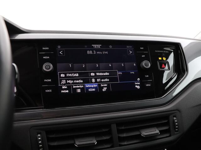 Volkswagen POLO 1.0 TSI 110pk DSG Style · Camera · Apple/Android Car Play · Dodehoeksensor · Parkeer Assistent · Stoelverwarming · Active Info Display ·
