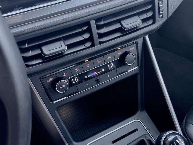 Volkswagen POLO 1.0 TSI R-LINE HIGHLINE LEDER NAVI DIGI-DASH APPLE-CARPLAY LED LMV PDC