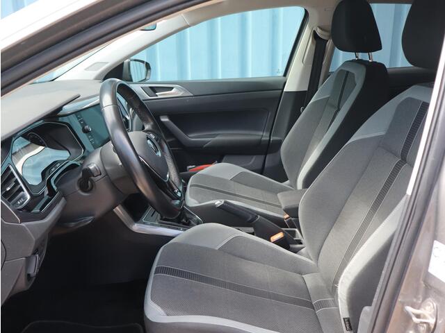 Volkswagen POLO 1.0 TSI 95PK Highline | NAVI | TREKHAAK | CLIMA | CARPLAY | ANDROID AUTO |