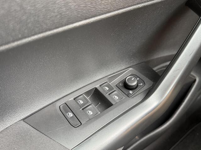 Volkswagen POLO 1.0 TSI Highline
