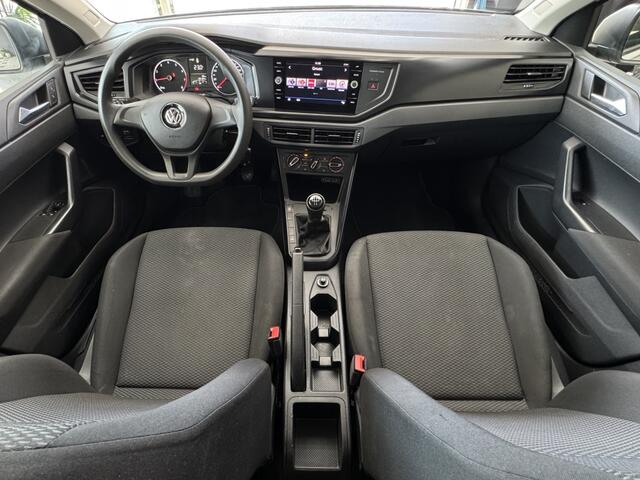 Volkswagen POLO 1.0 / Stoelverwarm. / Cruise / Airco / Parkeersens. / CarPlay