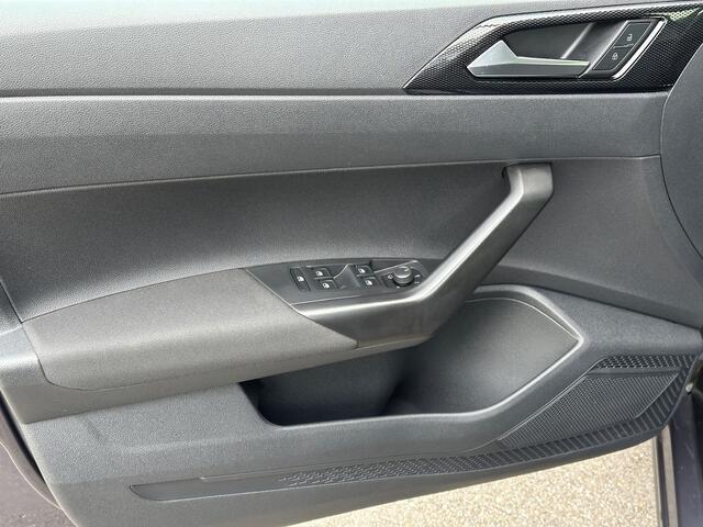 Volkswagen POLO 1.0 TSI Life 95pk | Carplay | Navi | Parkeersensoren | Lichtmetalen velgen | Rijklaar incl. garantie