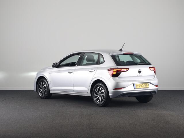 Volkswagen POLO 1.0 TSI Go |Navigatie via App| Parkeersensoren achter | Adaptieve cruise control | LED koplampen | 15"LM Velgen