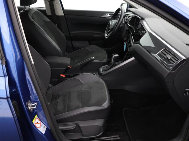 Volkswagen POLO 1.0 TSI 95pk DSG Style · Camera · Dodehoeksensor · Stoelverwarming · ACC · 17"Velgen · Parkeer assistent · Apple/Android Car Play ·