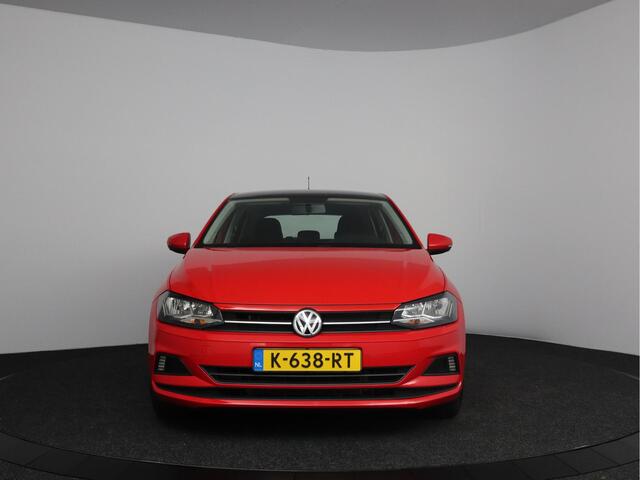 Volkswagen POLO 1.0 TSI Highline Automaat | Cruise | Airco | App connect