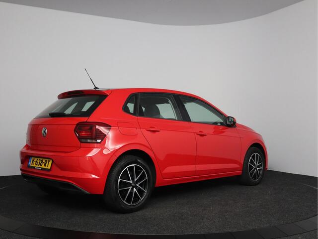 Volkswagen POLO 1.0 TSI Highline Automaat | Cruise | Airco | App connect