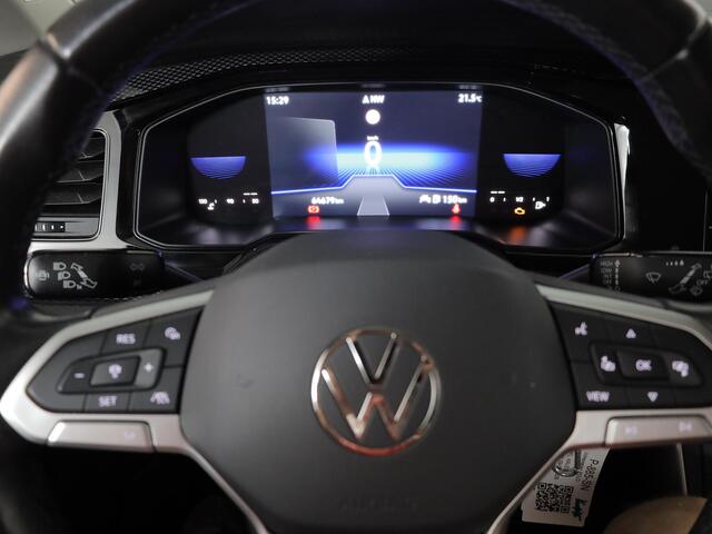 Volkswagen POLO 1.0 TSI Style 95 pk | Navigatie | Parkeersensoren | Achteruitrijcamera | Matrix LED koplampen | Adaptieve cruise control | Stoelverwarming | Keyless |