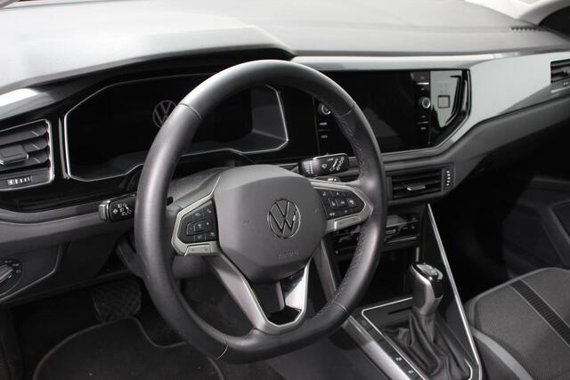 Volkswagen POLO 1.0 TSI Style Automaat Navigatie Apple Carplay/Android Auto Climate Control Led Lichtmetalen Velgen Extra getint glas