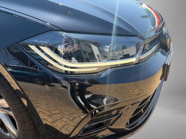 Volkswagen POLO 1.0 TSI 95pk DSG R-Line Business · Camera · Apple/Android Car Play · Navigatie · P-Sensoren · Stoelverwarming · 16'' Inch ·