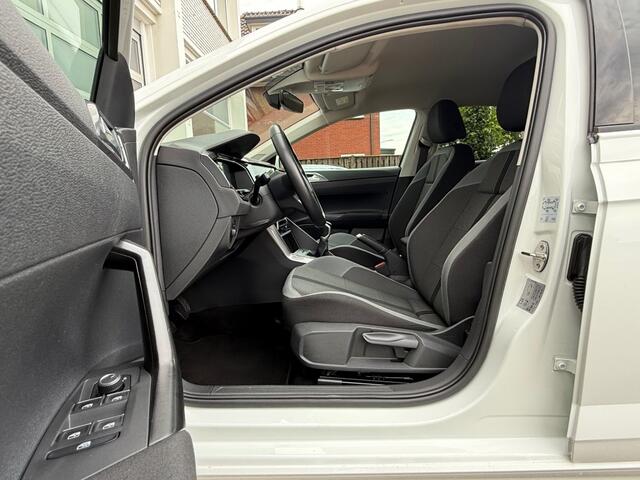 Volkswagen POLO 1.0 TSI 95PK Style Navi Pdc IQ-Light Virtueel Rijklaar!