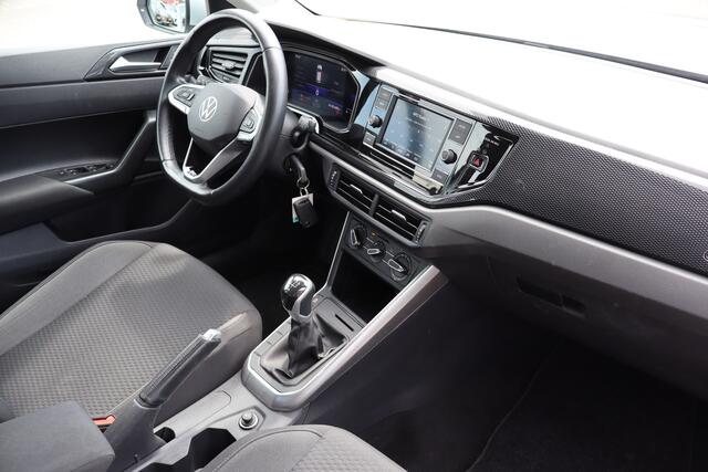 Volkswagen POLO 1.0 TSI Life Nederlandse auto! Digitale teller/Apple carplay/Adaptive cruise control/Airco/Bluetooth/Elektrische ramen