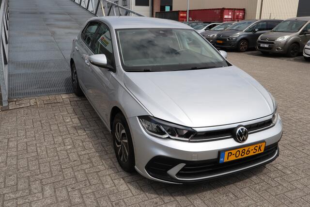 Volkswagen POLO 1.0 TSI Life Nederlandse auto! Digitale teller/Apple carplay/Adaptive cruise control/Airco/Bluetooth/Elektrische ramen