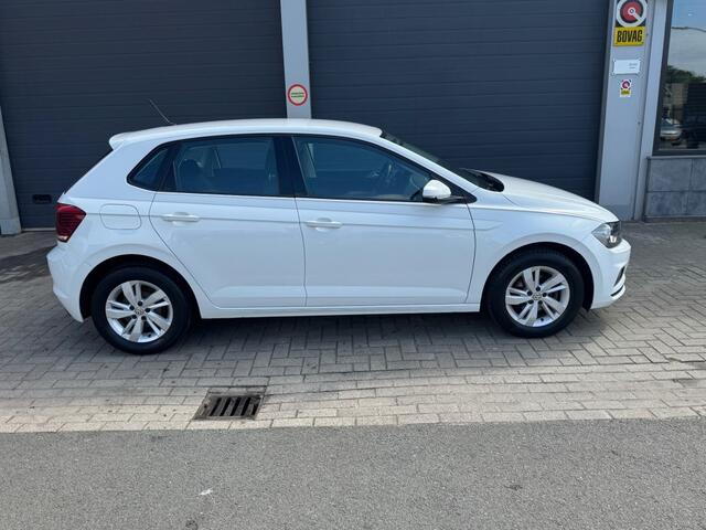 Volkswagen POLO 1.0 TSI Highline