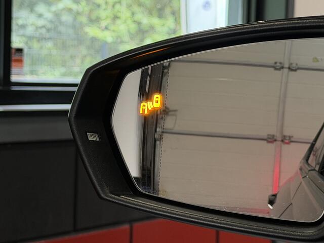 Volkswagen POLO 2.0 TSI GTI Keyless|Panorama|Camera|DCC