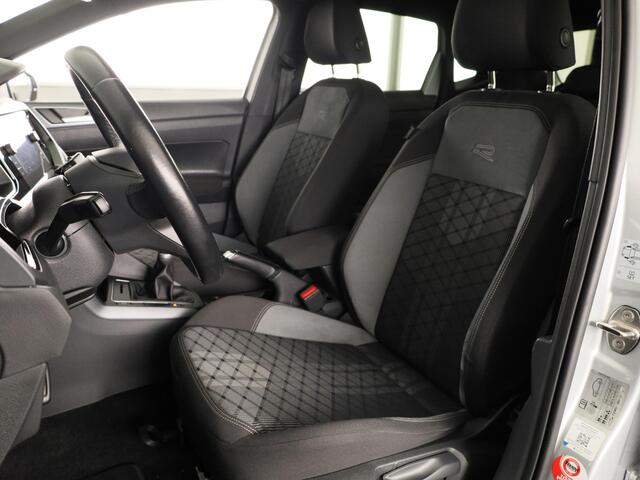 Volkswagen POLO 1.0 TSI R-Line Business 95 PK | Navigatie | Camera | Stoelverwarming | Extra getint glas