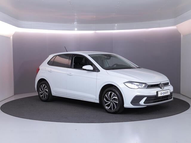 Volkswagen POLO 1.0 TSI Life Edition 95 pk | Verlengde garantie | Navigatie | Parkeersensoren achter | Achteruitrijcamera | Adaptieve cruise control | LED koplampen |