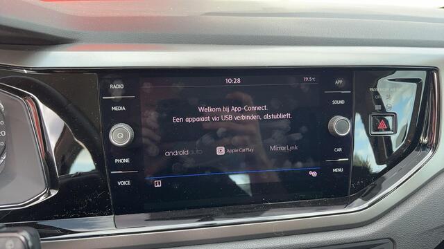 Volkswagen POLO 1.0 TSI Comfortline CARPLAY / AIRCO / BLUETOOTH / ACC / DEALER OH / NL-AUTO
