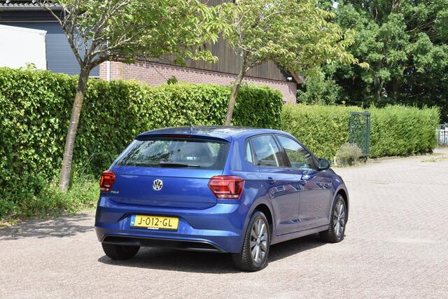 Volkswagen POLO 1.0 TSI 116 PK! Highline DSG LED Camera ECC NAP