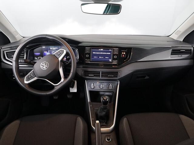 Volkswagen POLO 1.0 TSI Life 95 pk | Verlengde garantie | Navigatie via App | Parkeersensoren | Adaptieve cruise control | LED koplampen |