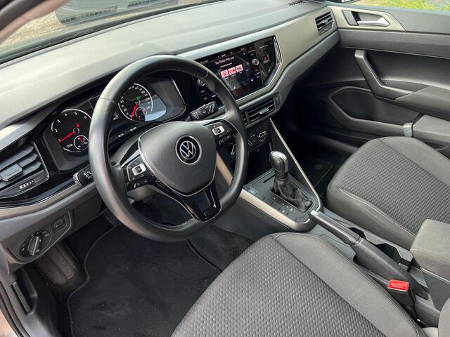 Volkswagen POLO 1.0 TSI COMFL. / DSG-AUTOMAAT / 5-DRS / NAVI / PDC /