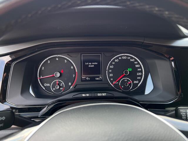 Volkswagen POLO 1.0 TSI COMFL. / DSG-AUTOMAAT / 5-DRS / NAVI / PDC /