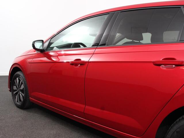 Volkswagen POLO 1.0 TSI Life DSG Goal Navigatie Apple Carplay/Android Auto Climate Control Parkeer sensoren digitaal dashboard Adaptive Cruise Control Stoelverwarming