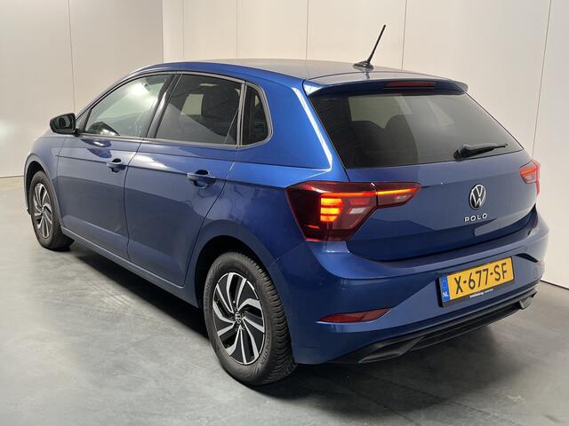 Volkswagen POLO 1.0 TSI Life / GARANTIE TM 1-2028/ AUTOMAAT/ PARK. SENSOREN/ LED/ DIGITAL DASHBOARD/ ADAPT. CRUISE/ APP CONNECT/ AIRCO/ DAB/ 15" LMV