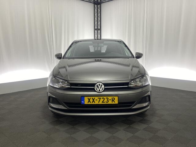 Volkswagen POLO 1.0 TSI Comfortline | CarPlay | Bluetooth | Elek. Spiegels | 17'' LMV | Airco | ACC | Getint Glas |